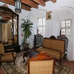 Zamek Na Wodzie W Wojnowicach Bed & Breakfast 3*