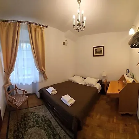 Bed & Breakfast Zamek Na Wodzie W Wojnowicach 3*