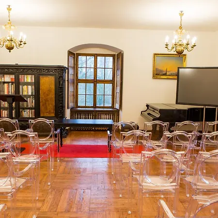 Zamek Na Wodzie W Wojnowicach Nocleg ze śniadaniem