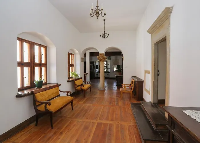 Zamek Na Wodzie W Wojnowicach Wojnowice (Lower Silesia)