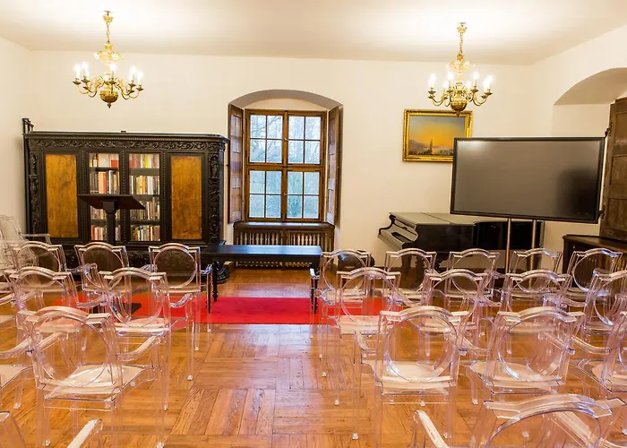 Zamek Na Wodzie W Wojnowicach Couette-café